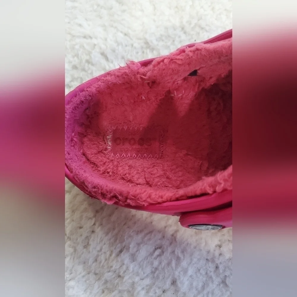 Crocs Classic Lined‎ Hot pink Girls Clogs Size 1